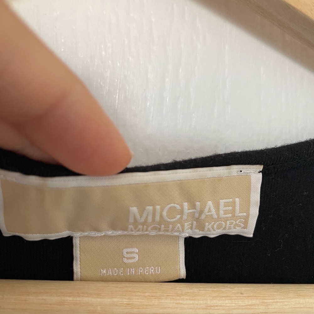 Shirt - Picture 4 of 4
